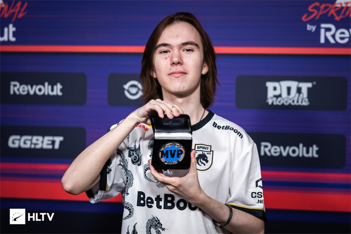 内线对抗中 内线对抗中